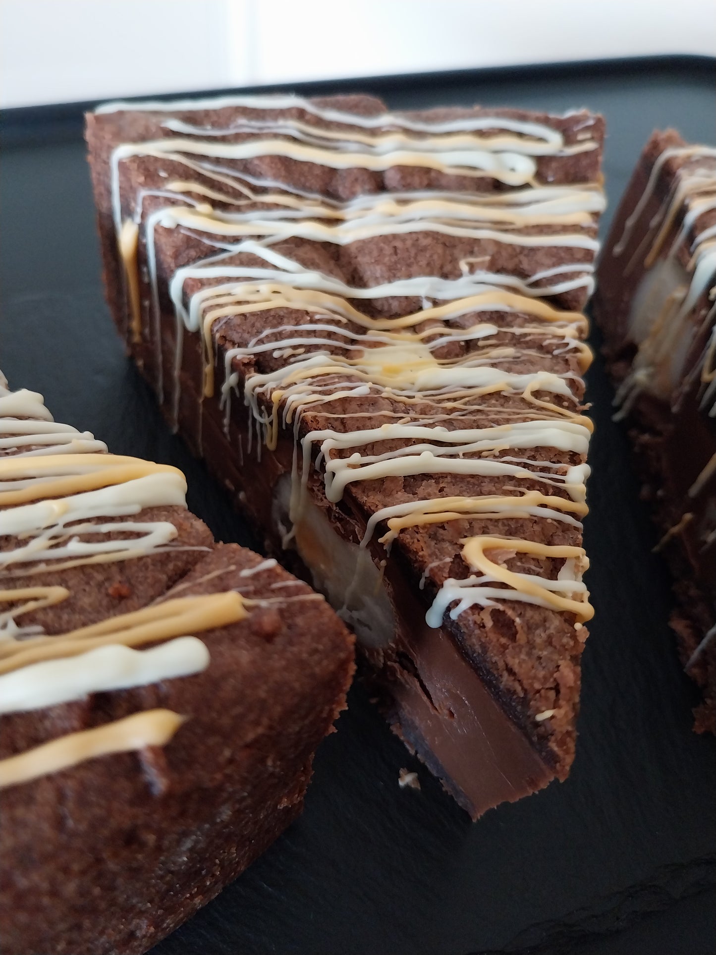 Creme Egg Cookie Pie