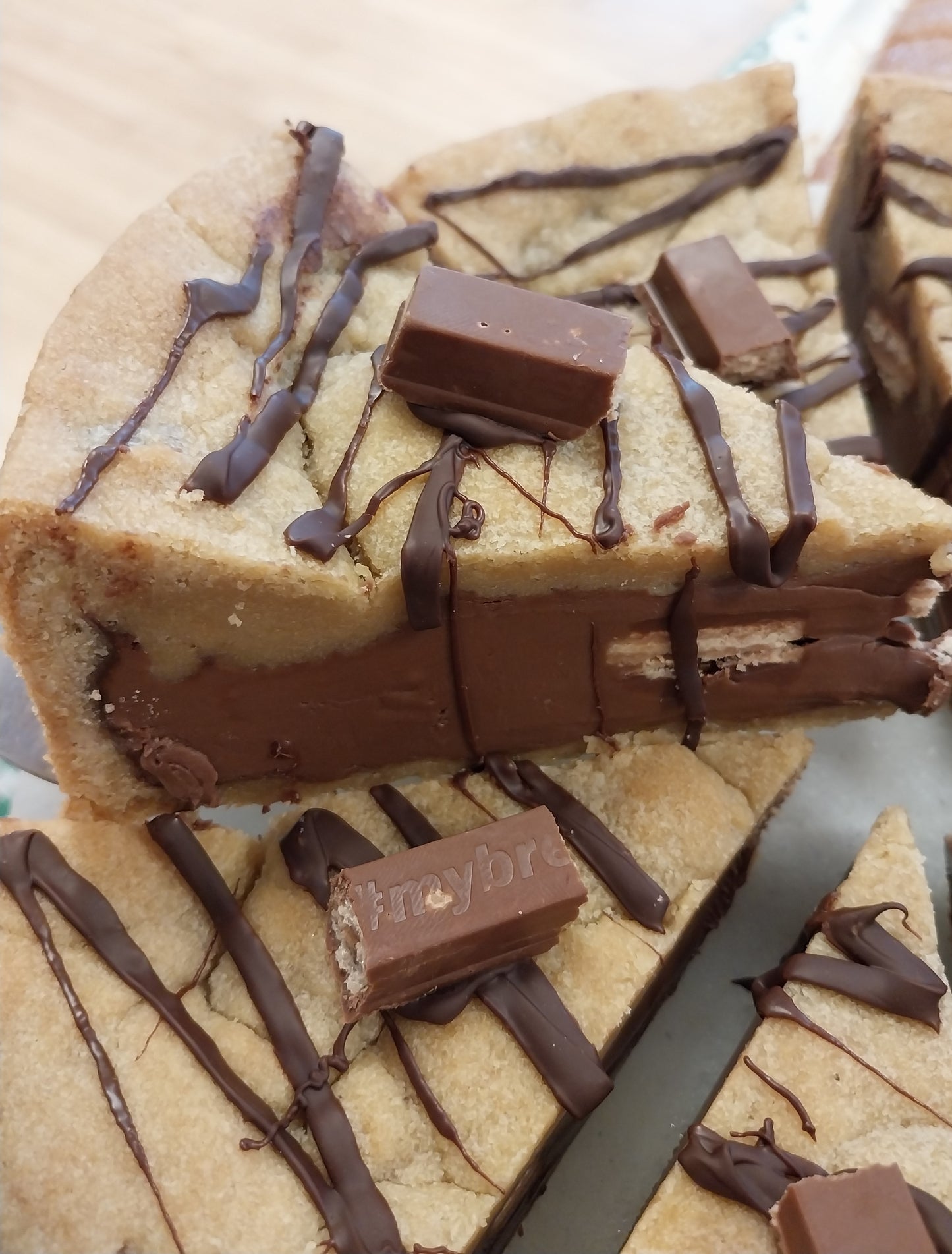 Kit Kat Cookie Pie
