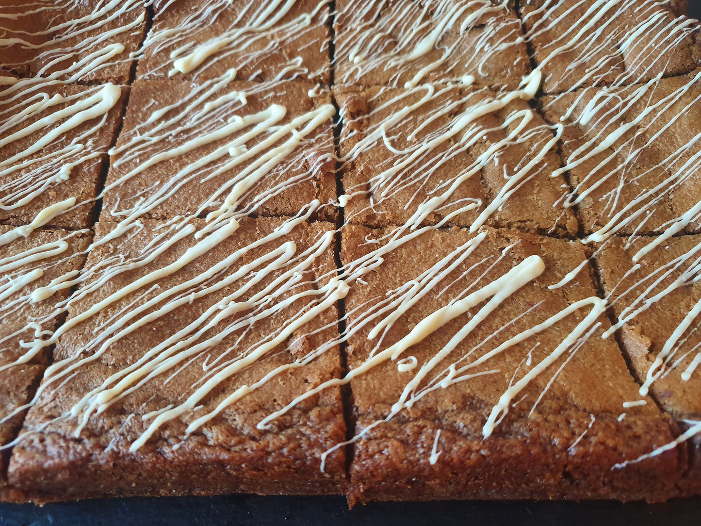 Gingerbread & White Chocolate Blondies